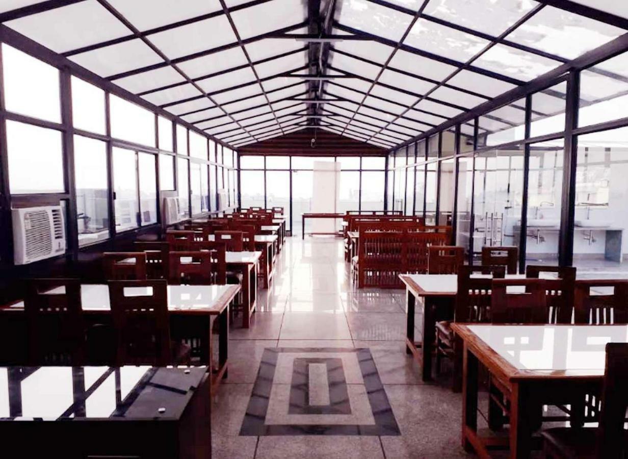Hotel Katra Royal Stay Ngoại thất bức ảnh